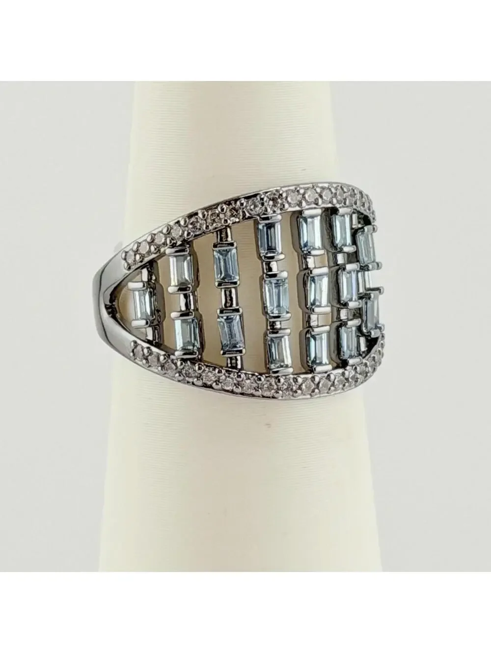 Bomb Party March 2026 Ring Sz 6 RG62401 